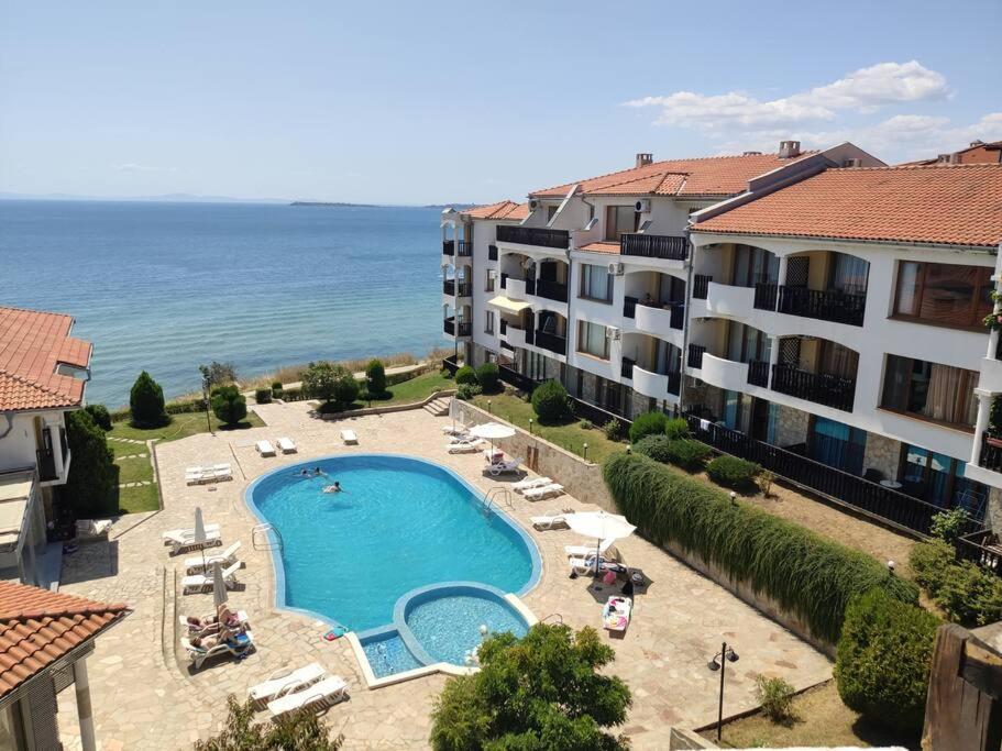 Sun Coast Apartment Свети-Влас Экстерьер фото