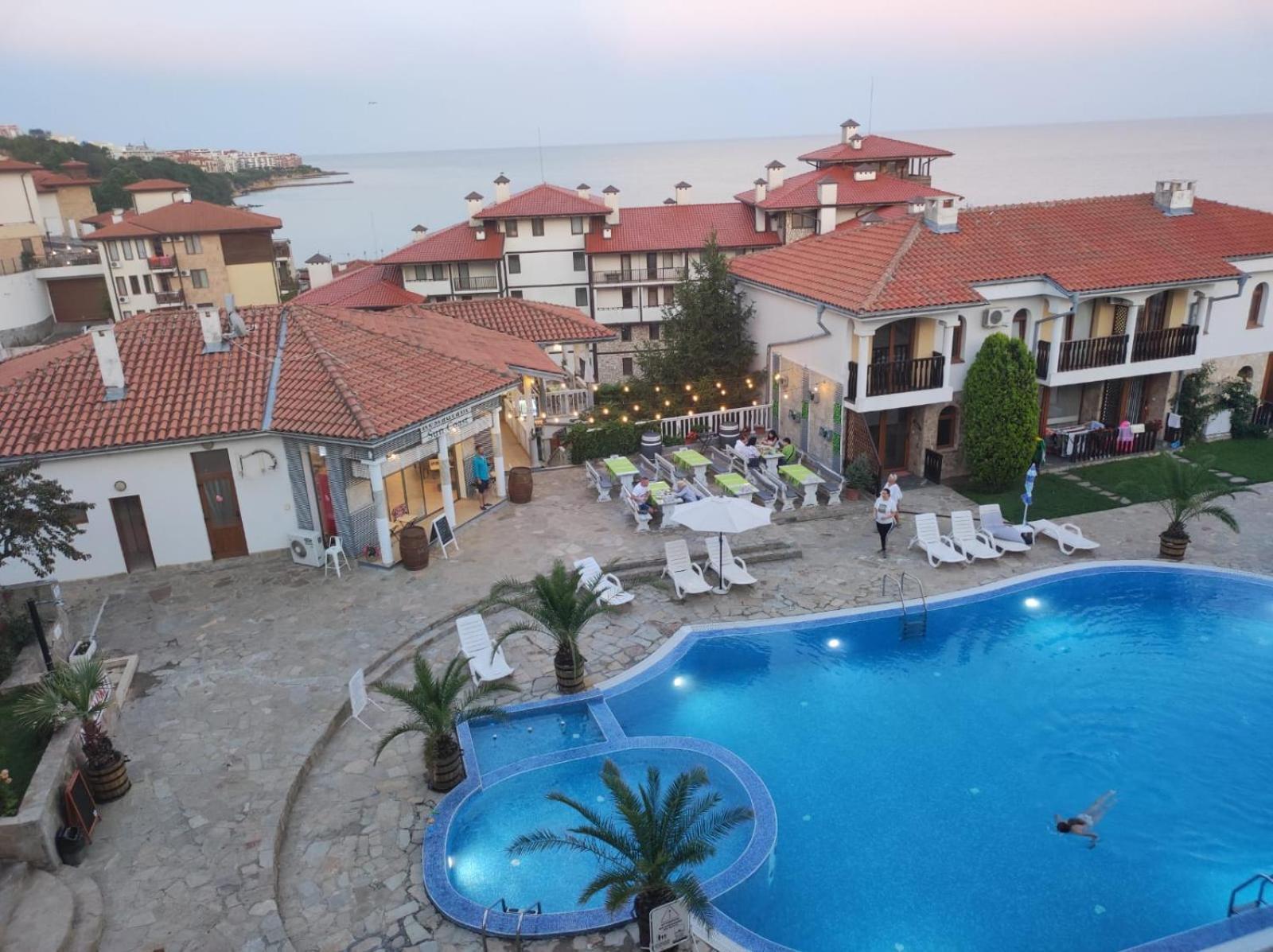 Sun Coast Apartment Свети-Влас Экстерьер фото